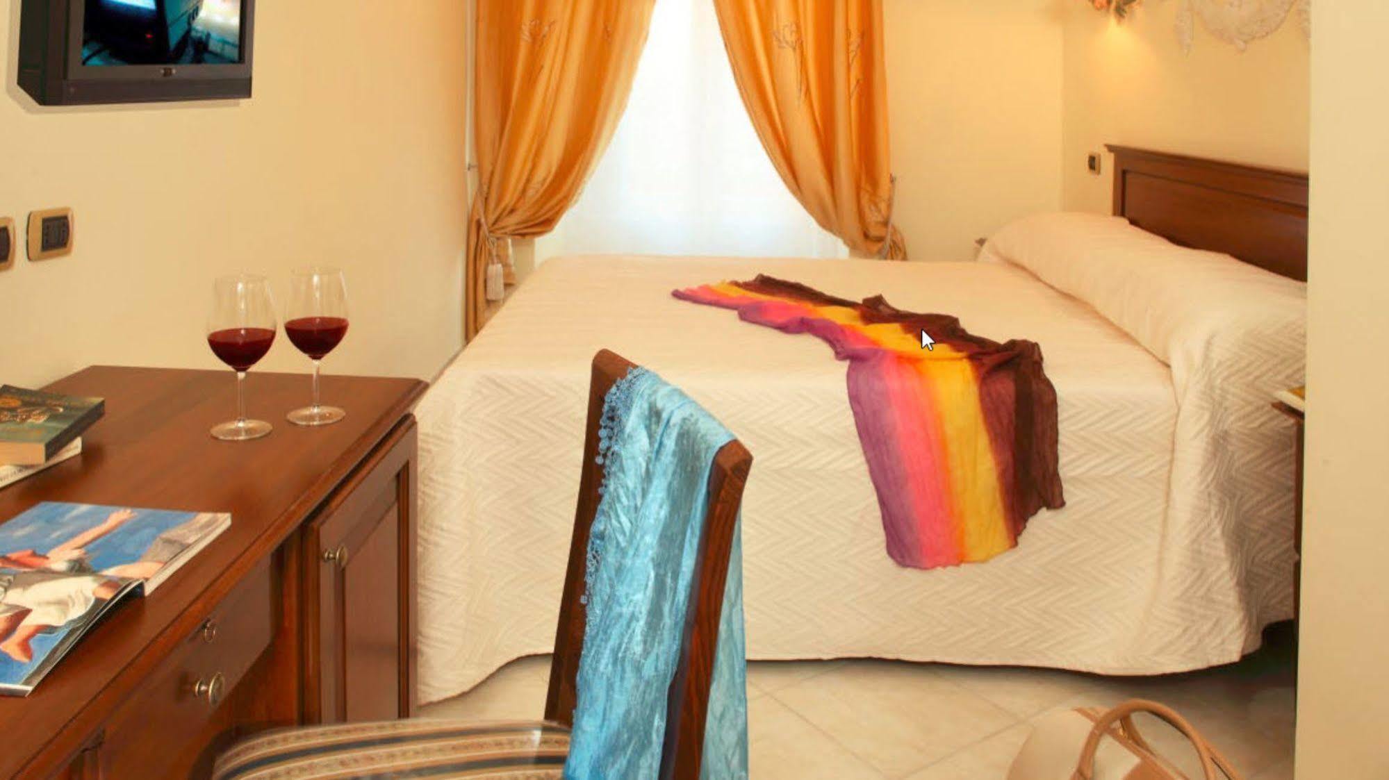 Hotel De Monti Rome Exterior photo